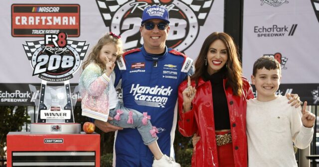 Manželka Kylea Buscha vydáva vyhlásenie niekoľko týždňov po smrti legendy NASCAR

