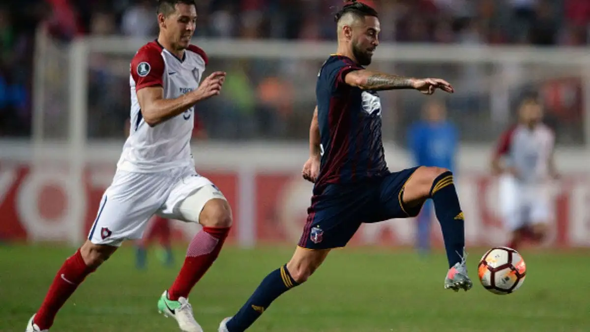 Futbalista Lucas Trejo prišiel po ničivých zemetraseniach vo Venezuele o manželku a dve deti. (Foto kredit: FEDERICO PARRA/AFP cez Getty Images)