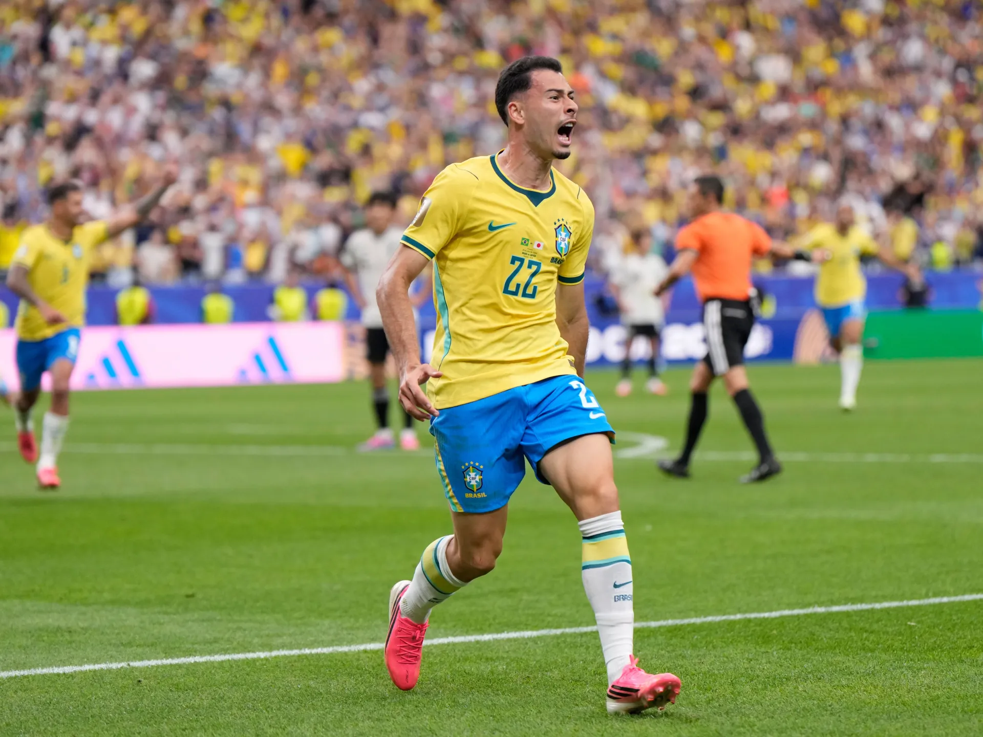 Martinelli skóroval neskoro, keď Brazília porazila Japonsko 2:1 na MS v posledných 16 | Správy o majstrovstvách sveta 2026