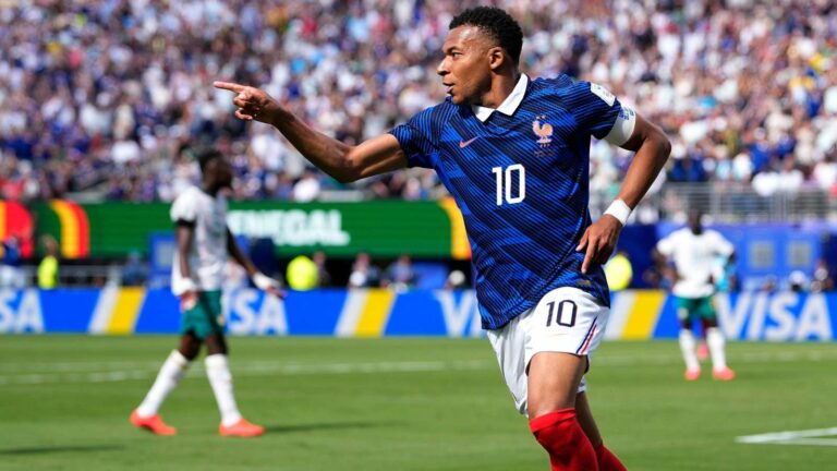 Mbappe sa stal najlepším strelcom Francúzska v histórii; Kloseov rekord Svetového pohára na dohľad