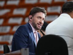 Mike Greenberg z ESPN kritizoval fanúšikov Knicks za hádzanie vajec do Wembanyamy Mike Greenberg z ESPN kritizoval fanúšikov Knicks za hádzanie vajec do Wembanyamy