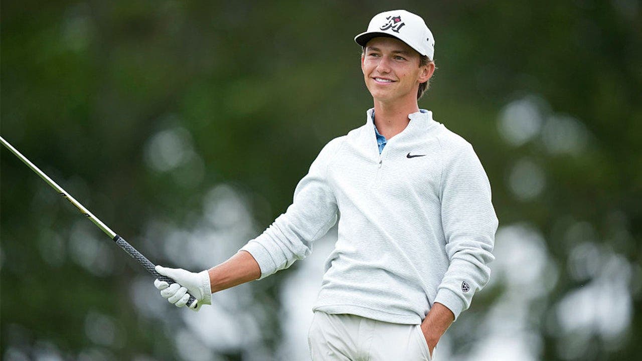 Miles Russell prekvapil otca povinnosťami nosiča na 18. jamke US Open