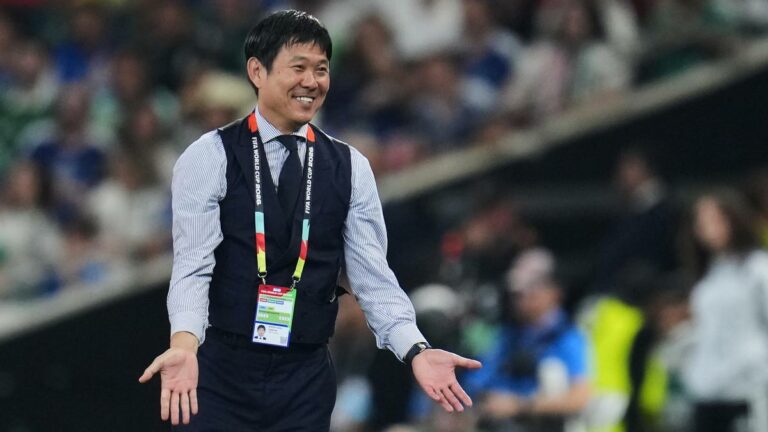 Moriyasu oceňuje hĺbku Japonska po dominantnom víťazstve nad Tuniskom na majstrovstvách sveta