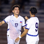 Filipínsky mužský futbalový tím v akcii počas Tri-Nation Friendlies na Rizal Memorial Stadium.