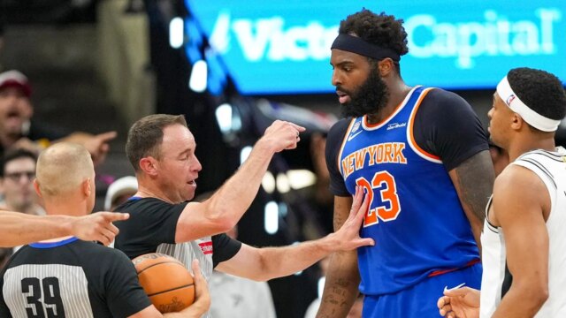 NBA odvoláva technickú chybu Mitchella Robinsona z 2. zápasu finále NBA odvoláva technickú chybu Mitchella Robinsona z 2. zápasu finále NBA