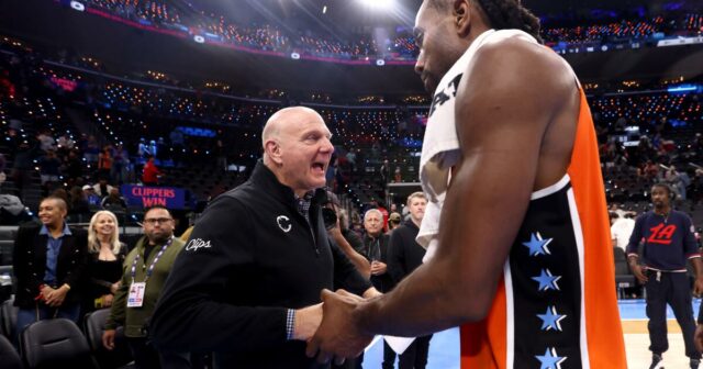 NBA sonda Steve Ballmer, Clippers sa blíži ku koncu Sanbergovým rozsudkom
