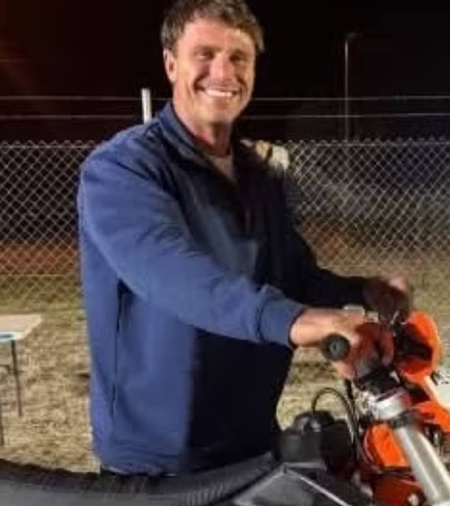 Na snímke: Austrálsky jazdec na motorke zabitý počas havárie na Matthew Bielefeld (vyššie) zomrel v nedeľu pri havárii počas pretekov Finke Desert Race