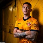 Kieran Trippier (na snímke) zvažuje zrušenie zmluvy s Wolves len niekoľko dní po príchode do klubu