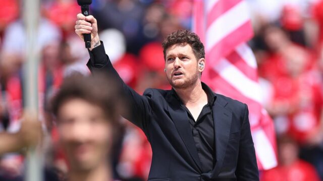 Najchaotickejšie momenty z otváracieho ceremoniálu v Kanade: od prázdnych miest Kanaďan Michael Bublé