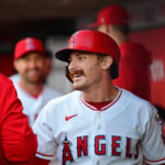 9. júna 2026; Anaheim, Kalifornia, USA; Ľavý hráč Los Angeles Angels Wade Meckler (53) reaguje po strelenom góle proti Houstonu Astros počas druhej zmeny na Angel Stadium. Povinný kredit: Gary A. Vasquez-Imagn Images