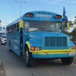 Hráči Curacaa sa stali virálnymi po príchode autobusom bez okien pred debutom na majstrovstvách sveta