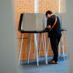 Najvyšší súd zrušil limity výdavkov na kampaň v USA v prelomovom rozhodnutí | Súdne správy