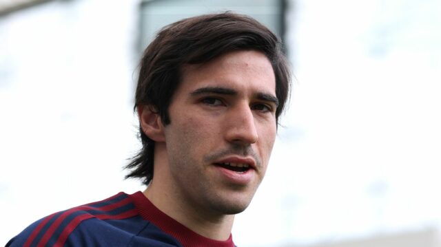 Newcastle reaguje na ponuku Tottenhamu Sandro Tonali prestup v súlade Sandro Tonali