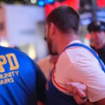 Newyorská polícia zatkla 17 ľudí na večierku Knicks NBA Finals pred MSG