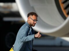 Neymar podstúpi magnetickú rezonanciu pre pretrvávajúce zranenie hamstringov Neymar podstúpi magnetickú rezonanciu pre pretrvávajúce zranenie hamstringov