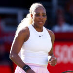 Nový tréner Sereny Williamsovej reaguje na klebety, že bude hrať vo Wimbledone dvojhru