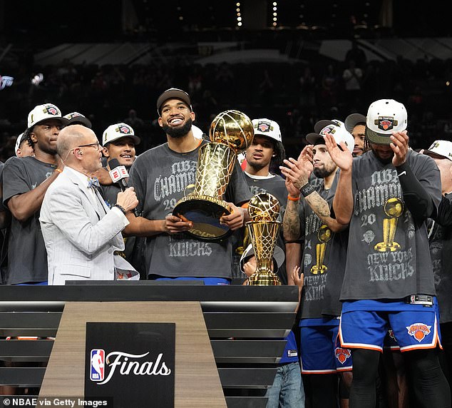 Odhalené: Ohromujúci bonus dostane každý hráč New York Knicks po Hráči New York Knicks majú zarobiť viac ako 770 000 $ na bonusoch za play-off