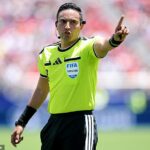 Martinez bude v utorok odbavovať zápas druhej skupinovej fázy Anglicka proti Ghane