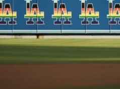 Odsúdenie čiapky MLB Pride Night nie je protikresťanský zásah Odsúdenie čiapky MLB Pride Night nie je protikresťanský zásah