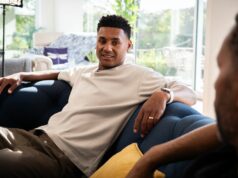 Ollie Watkins povedal Arsenalu, čo chcú počuť o Morganovi Rogersovi ako o prestupe Ollie Watkins s Rio Ferdinandom