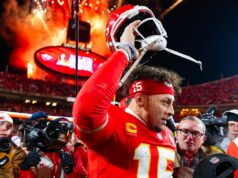 Patrick Mahomes súhlasí s kontraktom na 504,75 milióna dolárov, čo je prvý polmiliardový kontrakt NFL Patrick Mahomes súhlasí s kontraktom na 504,75 milióna dolárov, čo je prvý polmiliardový kontrakt NFL