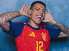 Pedro Porro potvrdil nový kontrakt s Tottenhamom, keď hovorili Johan Lange a De Zerbi Pedro Porro zaviazal svoju budúcnosť Tottenhamu Hotspur novou dlhodobou zmluvou