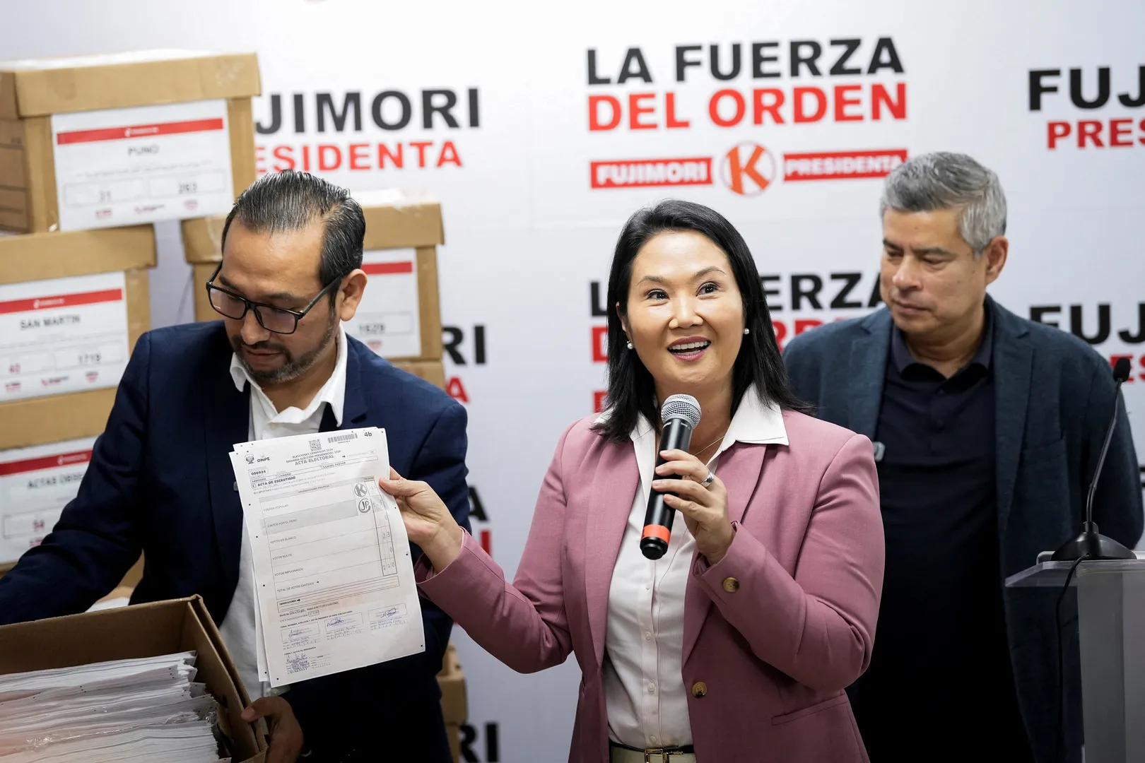 Peru zvolilo Keiko Fujimori za víťazstvo latinskoamerickej pravice | Newsfeed