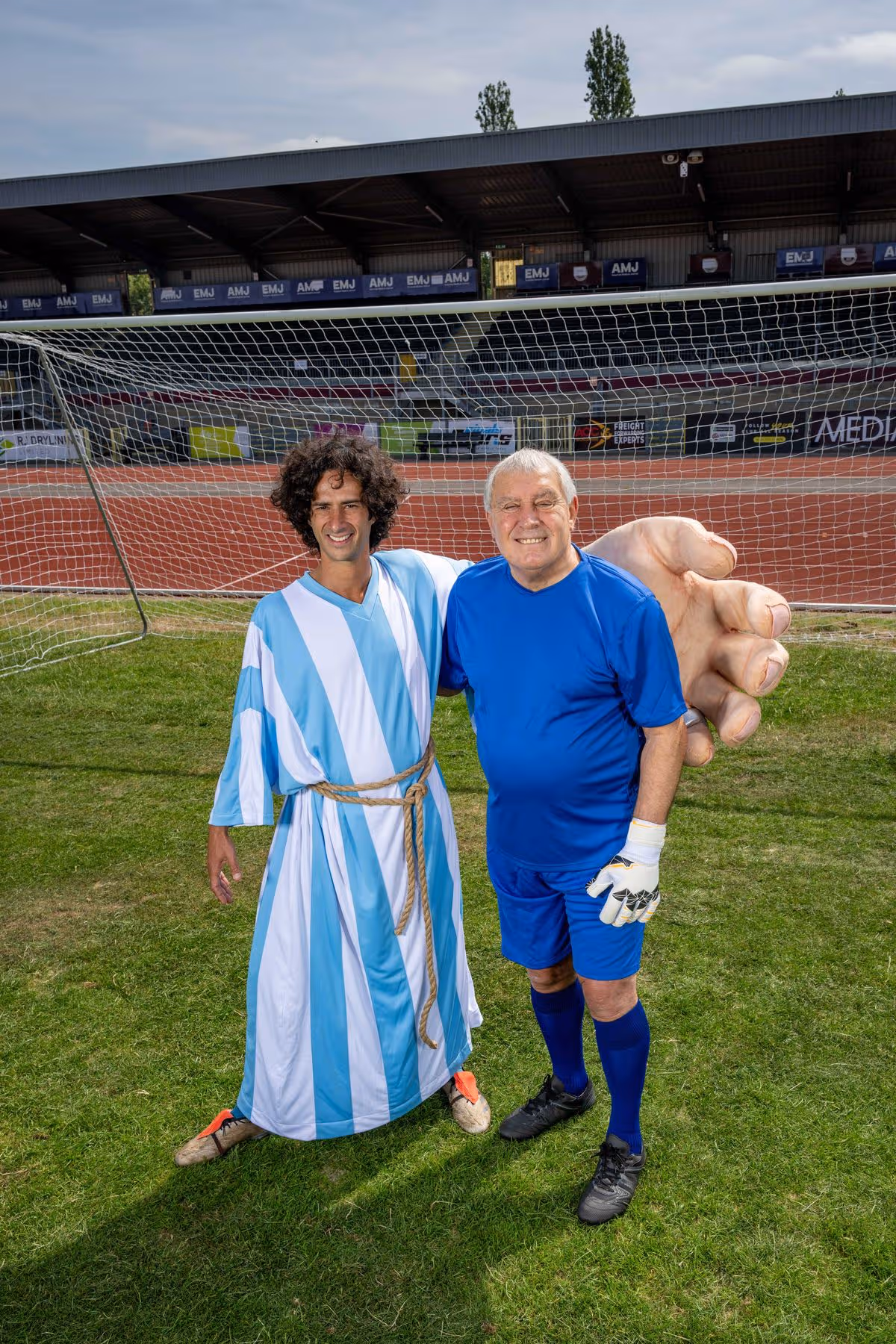 Shilton s argentínskym futbalistom