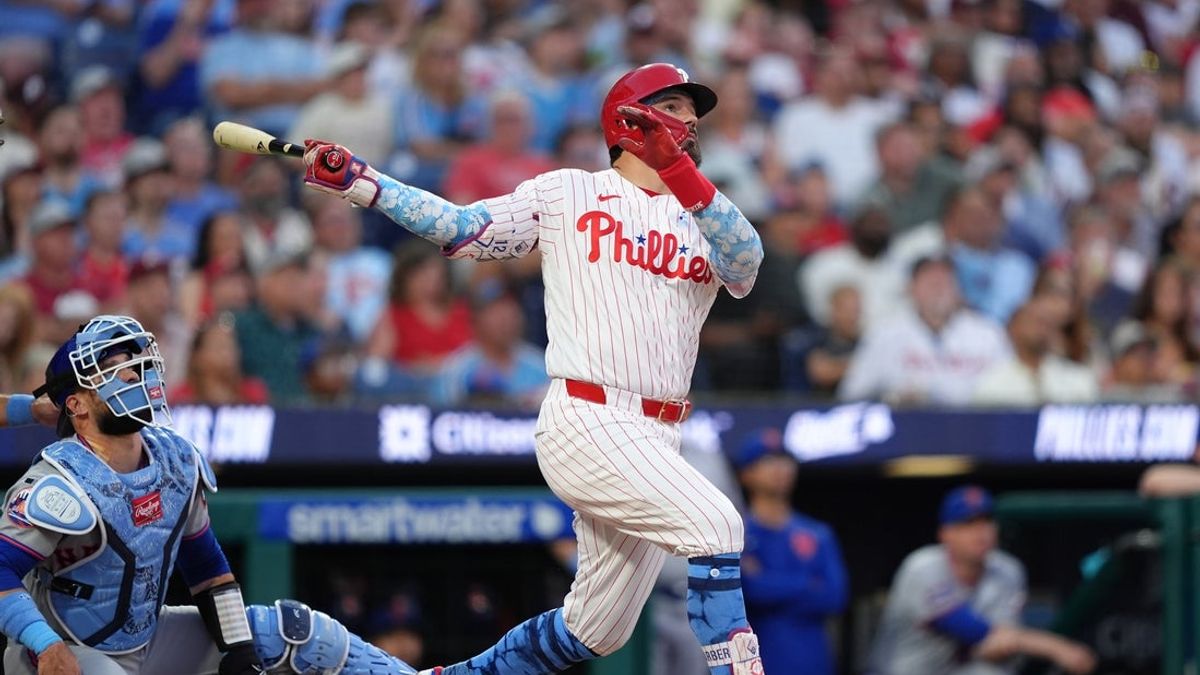 21. júna 2026; Philadelphia, Pensylvánia, USA; Kyle Schwarber (12) z Philadelphie Phillies zaútočil na tri rany proti New York Mets v druhej smene v Citizens Bank Park. Povinný kredit: Kyle Ross-Imagn Images