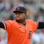 5. júna 2026; Detroit, Michigan, USA; Začiatočný nadhadzovač Detroit Tigers Framber Valdez (59) hádže proti Seattle Mariners v prvej smene v Comerica Park. Povinný kredit: Lon Horwedel-Imagn Images