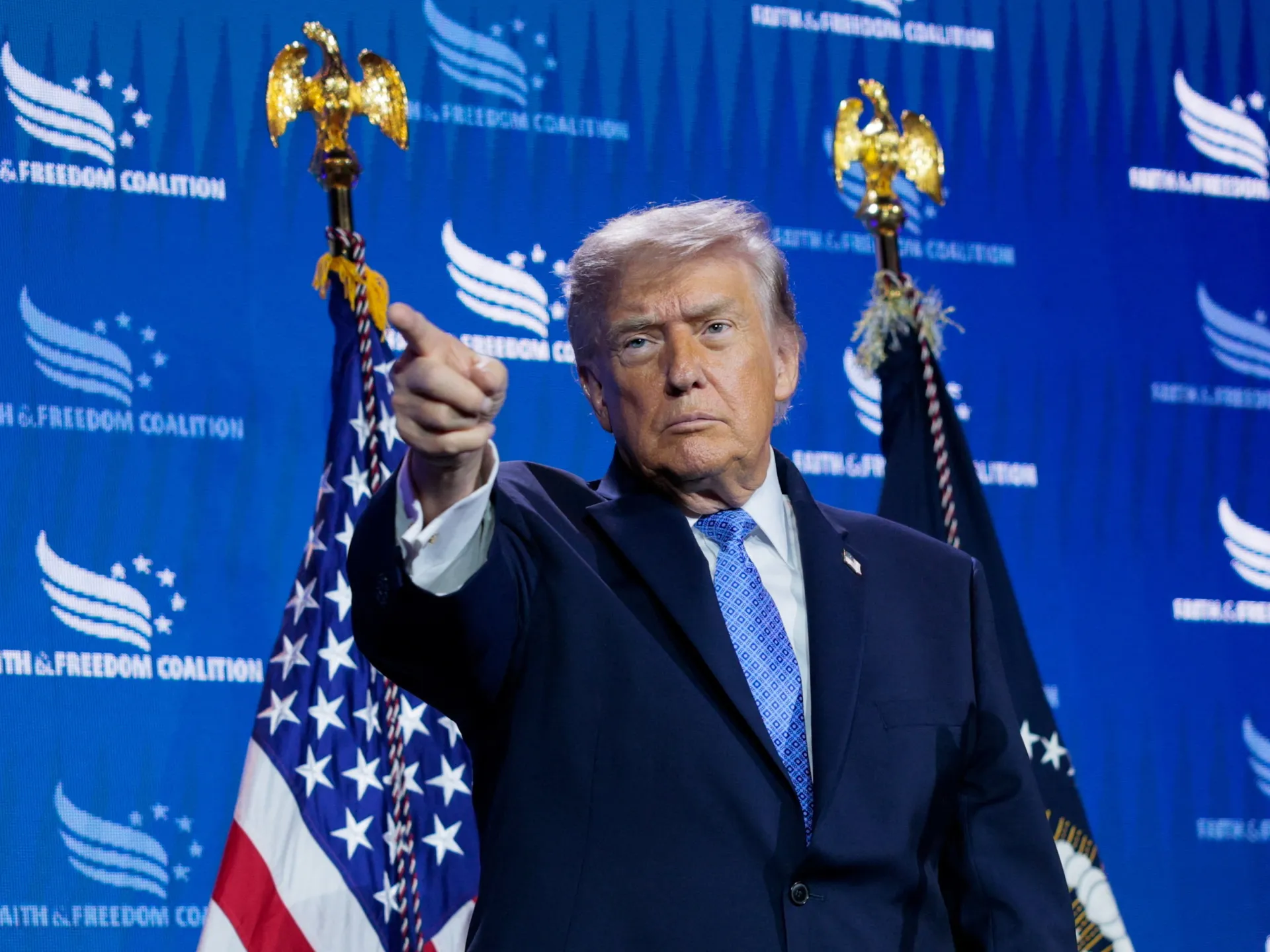 Po postupných víťazstvách v primárkach v USA sa Trump zameral na „bezbožných komunistov“ | Správy Donalda Trumpa