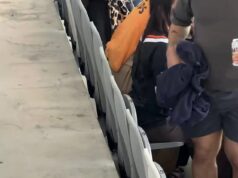 Pozrite sa na moment, keď fanúšikovia spanikária, keď sa na tribúnach zápasu NRL zblázni RAT Potkan (na obrázku) spôsobil chaos na štadióne CommBank uprostred sobotňajšieho zápasu Tigers vs Bulldogs NRL