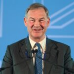 Predstavuje nová krajne pravicová strana Spojeného kráľovstva Restore hrozbu pre Farageovu reformu? | Volebné správy