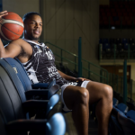 Profesionálny basketbalista stavia kurty v Izraeli vo Philadelphii, aby inšpiroval deti