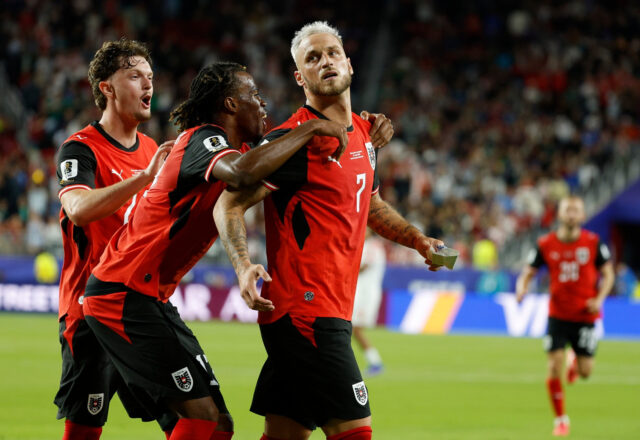 Rakúšan Marko Arnautovic (7) oslavuje po strele z pokutového kopu počas futbalového zápasu J-skupiny majstrovstiev sveta medzi Rakúskom a Jordánskom v Santa Clare v Kalifornii neďaleko San Francisca v utorok 16. júna 2026.