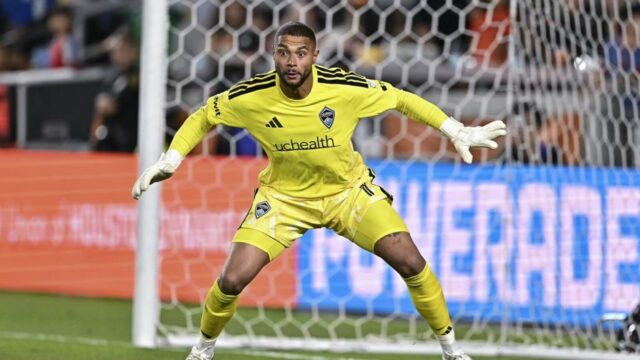Rapids GK Zack Steffen končí sezónu po operácii ramena
