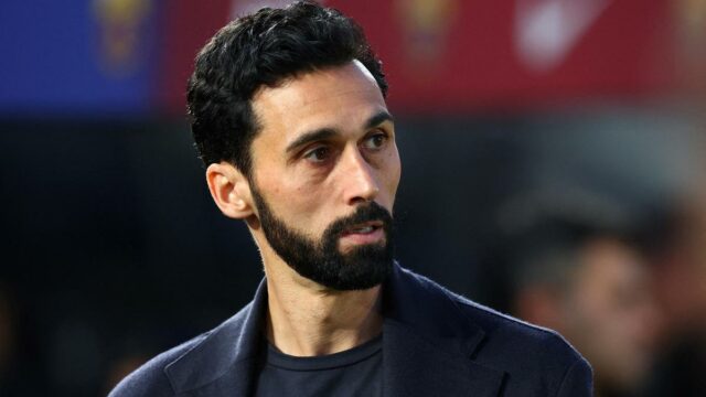 Real Madrid potvrdil odchod z Arbeloa; Mourinho sa rozhodol prevziať funkciu manažéra
