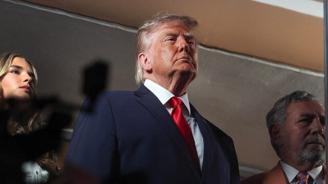 Reprezentant Jerry Nadler očividne obviňuje Trumpa z prehry Knicks v 3. zápase finále NBA
