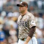 24. mája 2026; San Diego, Kalifornia, USA; Manažér San Diego Padres Craig Stammen (14) odchádza z ihriska počas štvrtej zmeny proti Athletics v Petco Parku. Povinný kredit: David Frerker-Imagn Images