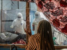 Rodiny zaútočili na centrum liečby eboly v KDR, odobrali pacientov | Ebola Rodiny zaútočili na centrum liečby eboly v KDR, odobrali pacientov | Ebola