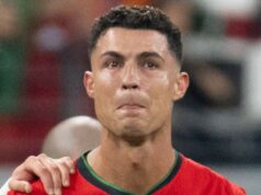 Ronaldo ‚odstreľoval‘ tímovým kolegom v ‚brutálnom‘ odstránení, keď Portugalsko implodovalo Ronaldo 'odstreľoval' tímovým kolegom v 'brutálnom' odstránení, keď Portugalsko implodovalo