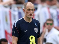 Roy Keane a Gary Neville pomenovali svoje rozdielne obavy o Anglicko na majstrovstvách sveta – vrátane Thomasa Tuchela, ktorý si vybral tím, vďaka ktorému je „nemožné súťažiť s najlepšími stredovými poľami“ Roy Keane a Gary Neville pomenovali svoje rozdielne obavy o Anglicko na majstrovstvách sveta – vrátane Thomasa Tuchela, ktorý si vybral tím, vďaka ktorému je „nemožné súťažiť s najlepšími stredovými poľami“