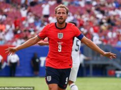 Roy Keane trvá na tom, že Harry Kane „musí byť citlivý“ pri jeho umiestnení v príjemnom teple, ak má mať Anglicko nejakú šancu na slávu na majstrovstvách sveta. Harry Kane bol varovaný, že ak má mať Anglicko šancu na úspech na majstrovstvách sveta, musí byť citlivý na svoje umiestnenie.