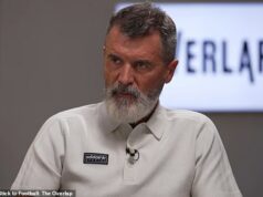 Roy Keane zavolal Brunovi Fernandesovi po tom, čo ho kapitán Man United obvinil z „KLAMANIA“ – ale hovorí, že chce zachovať „hranice“ s hviezdami nad disciplinárnosťou Roy Keane hovoril v podcaste Stick to Football o vyčistení vzduchu s Brunom Fernandesom