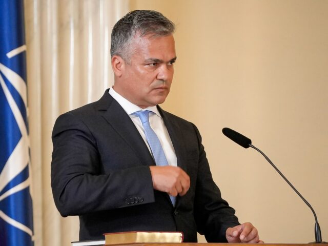 Rumunský prezident vybral bývalého starostu liberálov za premiéra na zostavenie Rumunský prezident vybral bývalého starostu liberálov za premiéra na zostavenie novej vlády | Správy o Európskej únii