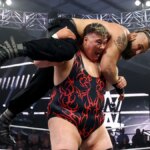 Mason Rook v akcii proti Tonymu D'Angelovi počas zápasu NXT vo WWE Performance Center