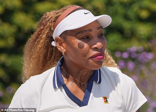 Serena Williams si budúci týždeň zahrá austrálsku hviezdu Mayu Joint v jej ohromujúcom návrate do SW19