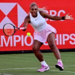 Serena Williamsová sa vrátila k tenisu a dominovala v Queen's Clube