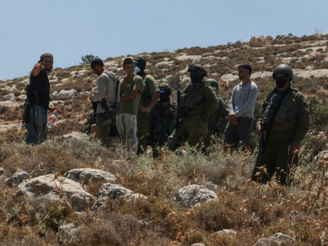 Šesť krajín sankcionuje tých, ktorí podporujú násilie osadníkov na okupovanom Západnom brehu | Správy o konflikte medzi Izraelom a Palestínou
