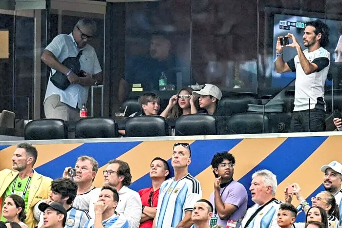 Shakira mohla povedať len jednu vec po tom, čo sa Lionel Messi zapísal do histórie majstrovstiev sveta